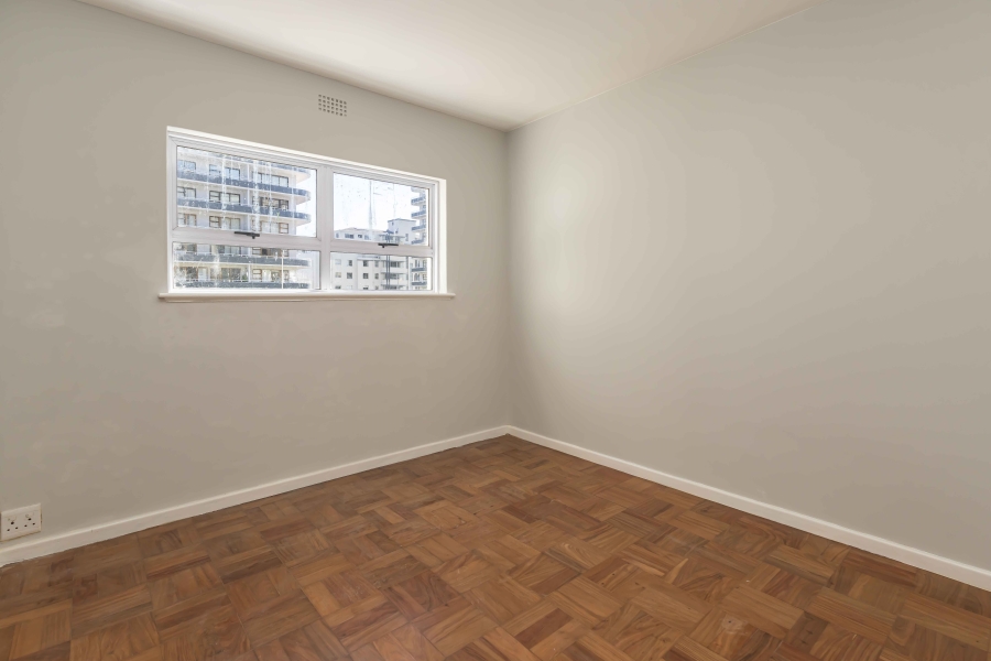 To Let 2 Bedroom Property for Rent in Sea Point Western Cape